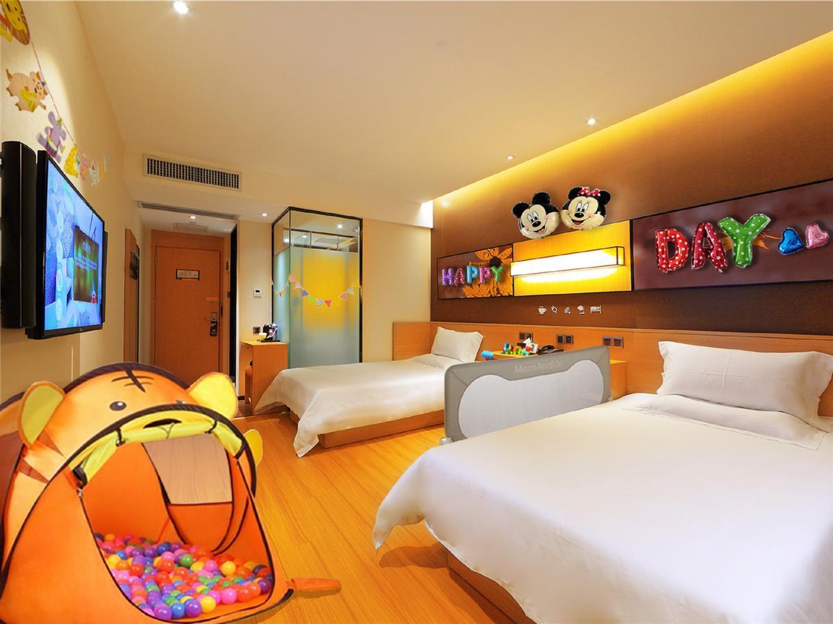 Iu Hotel Hezhou Bus Terminal Экстерьер фото