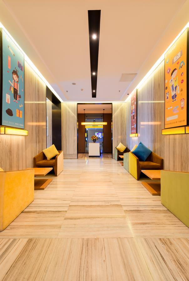 Iu Hotel Hezhou Bus Terminal Экстерьер фото
